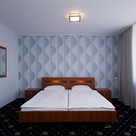 Hotel Naramowice פוזנן מראה חיצוני תמונה