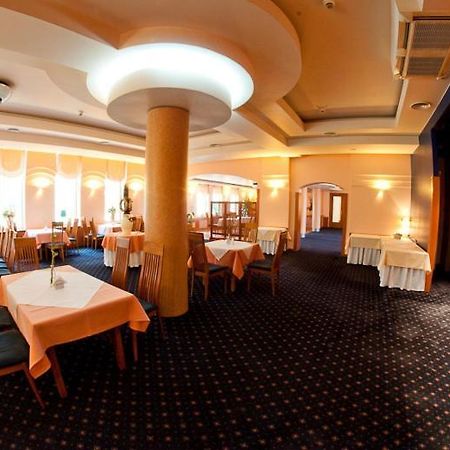 Hotel Naramowice פוזנן מסעדה תמונה